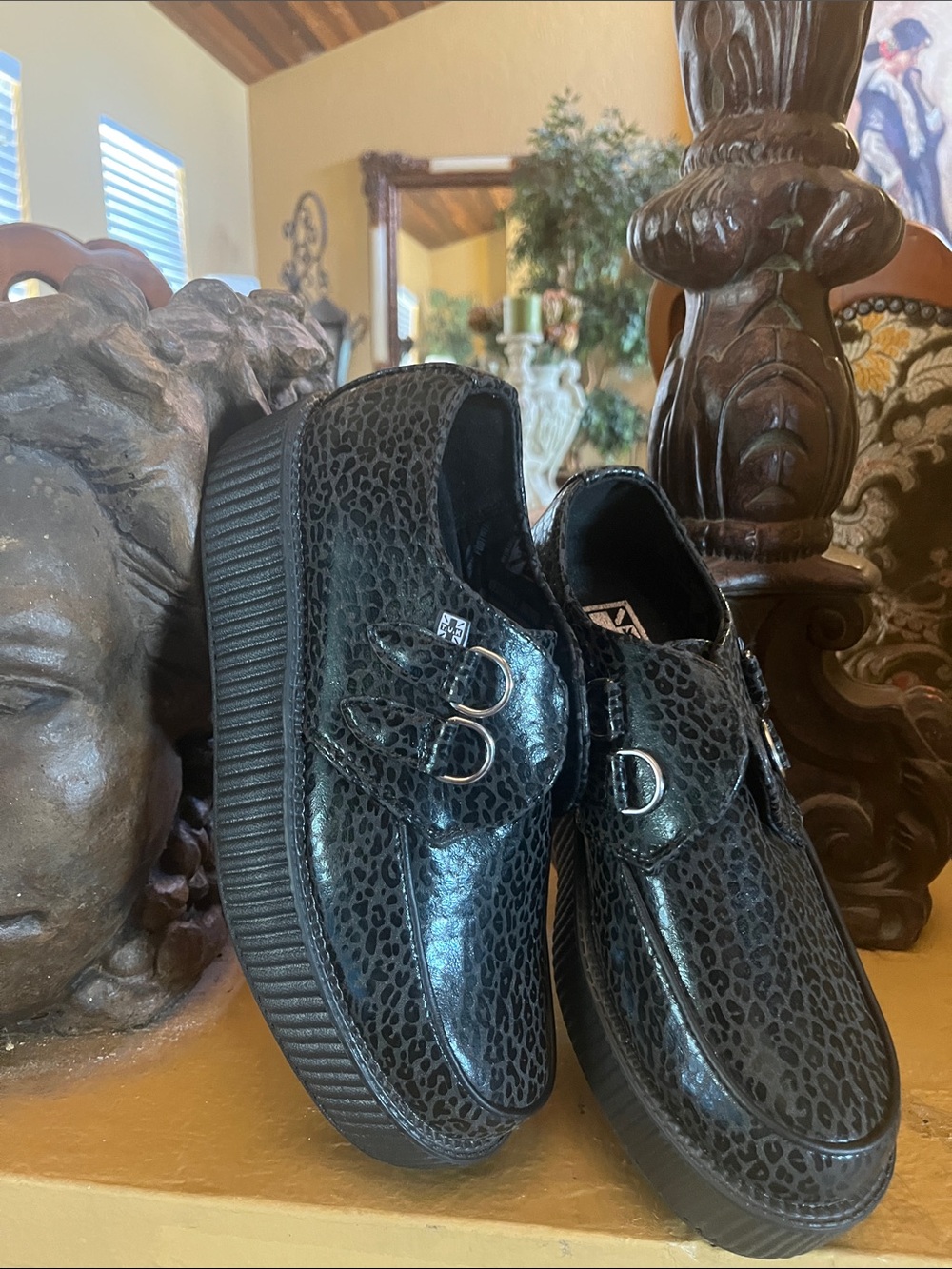 NWOT T.U.K Black Platform Creeper Loafers Lightly Textured.  Sz7 men/Sz 9 women